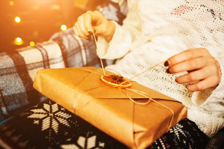 ۱۰ ایده جذاب | کادو تولد برای دختر مهر ماهی چی بخرم؟