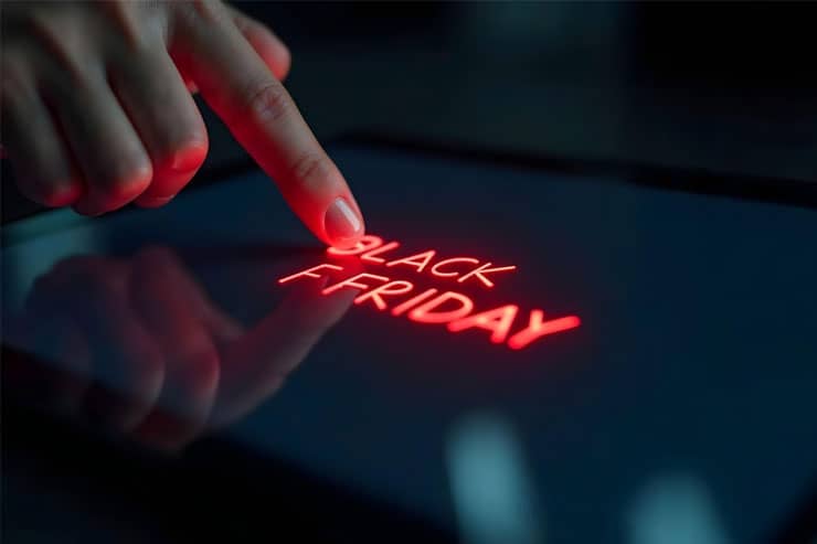 چطور بلک فرایدی 2025 ذهن ما را هک می‌کند؟پشت‌پرده روان‌شناسی تخفیف‌ها!